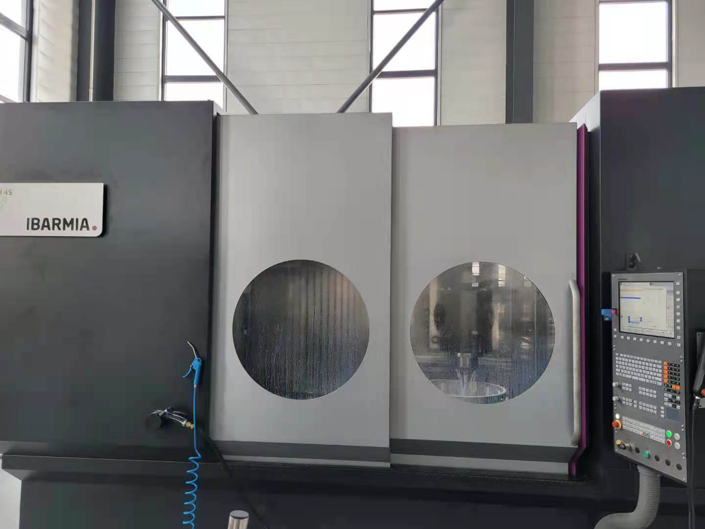 Ibarmia 5-Axis